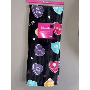 NEW BETSEYVILLE Valentine Sweethearts Throw Betsey Johnson Blanket 50x70”
